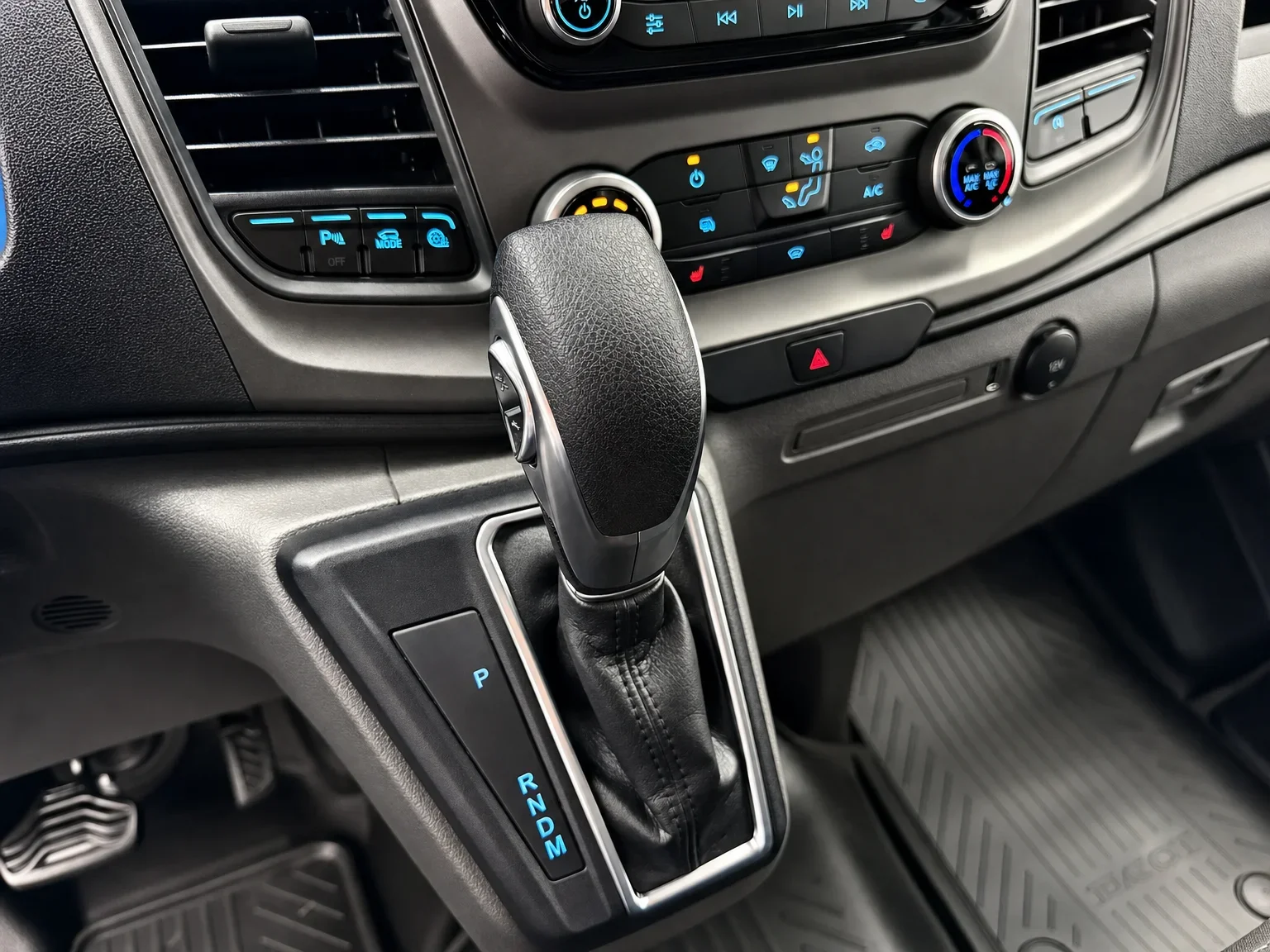 Ford Transit Custom - 16
