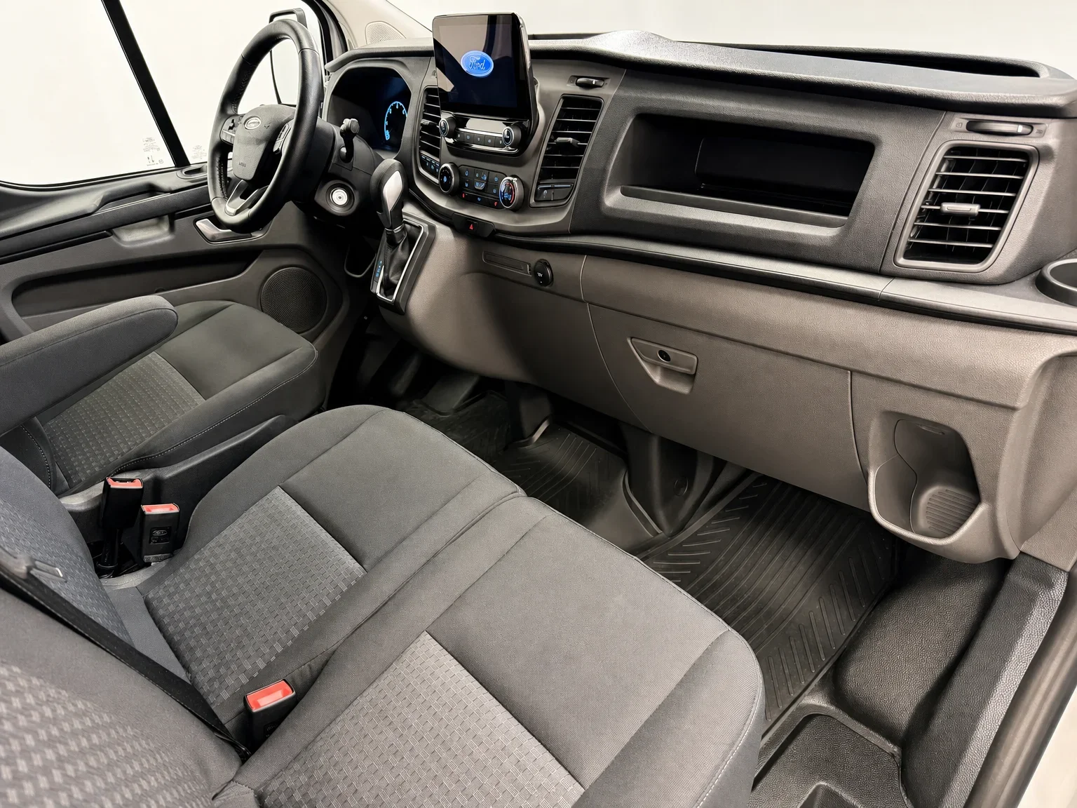 Ford Transit Custom - 21