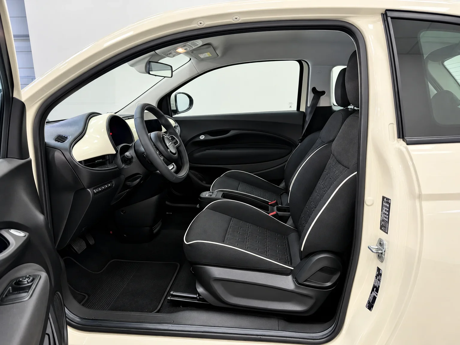 Fiat 500e - 13