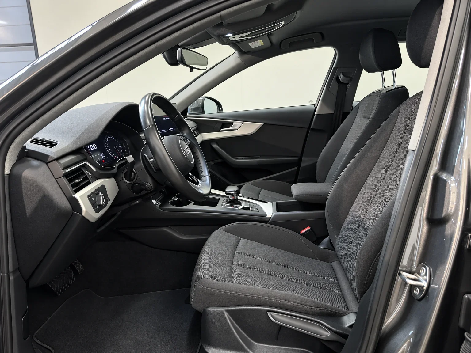 Audi A4 - 16