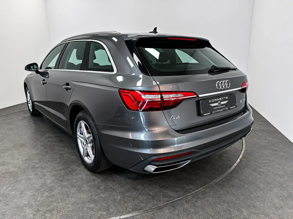 Audi A4 - 4