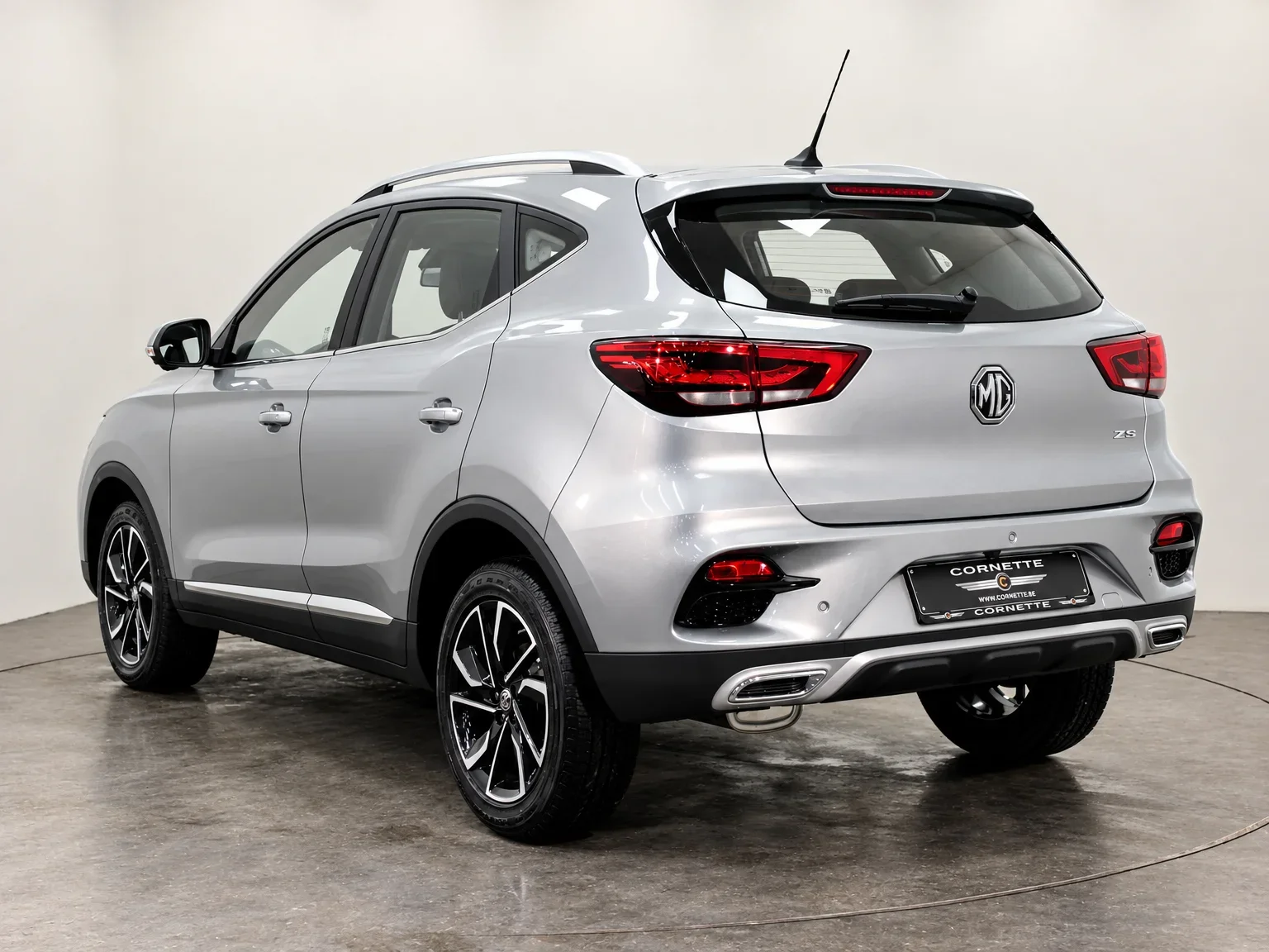 MG ZS - 4
