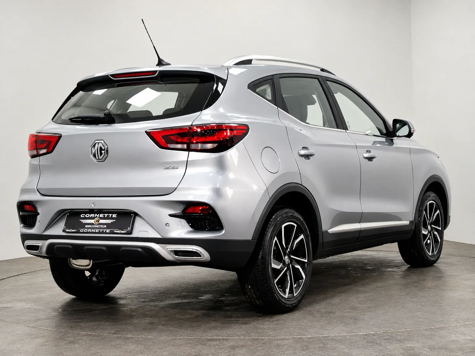 MG ZS - 7