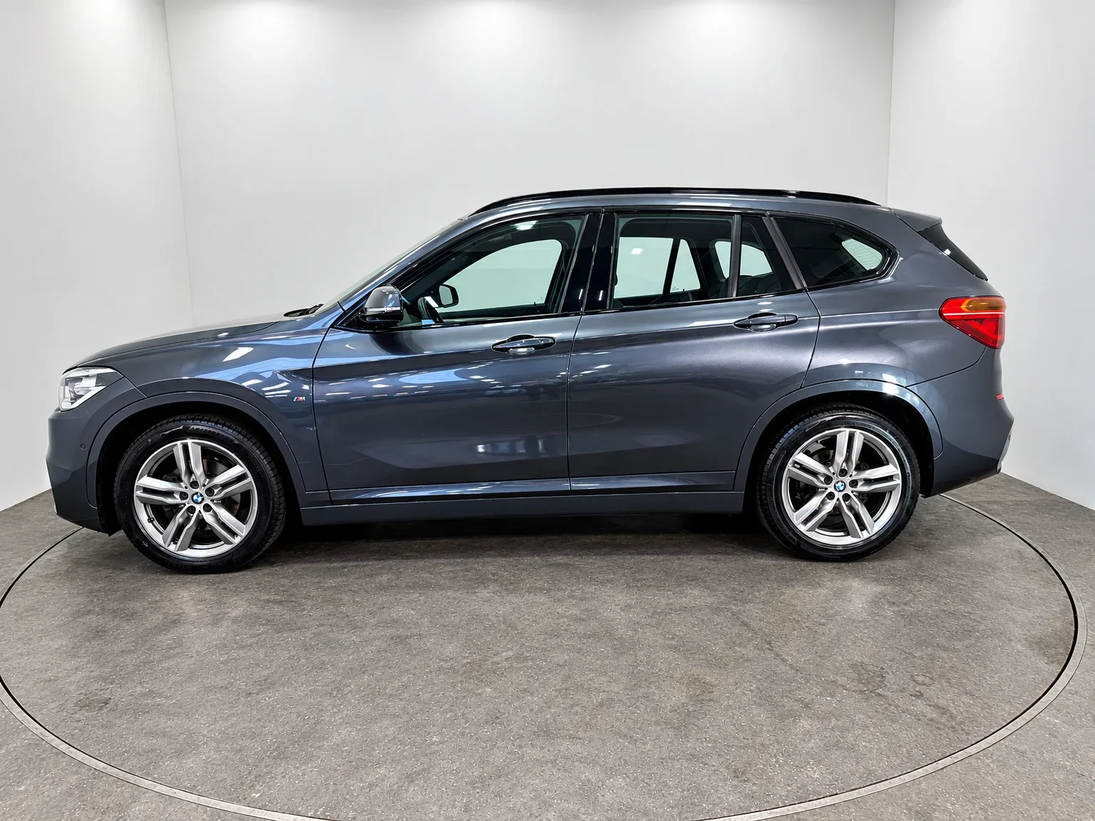 BMW Serie X X1 - 2